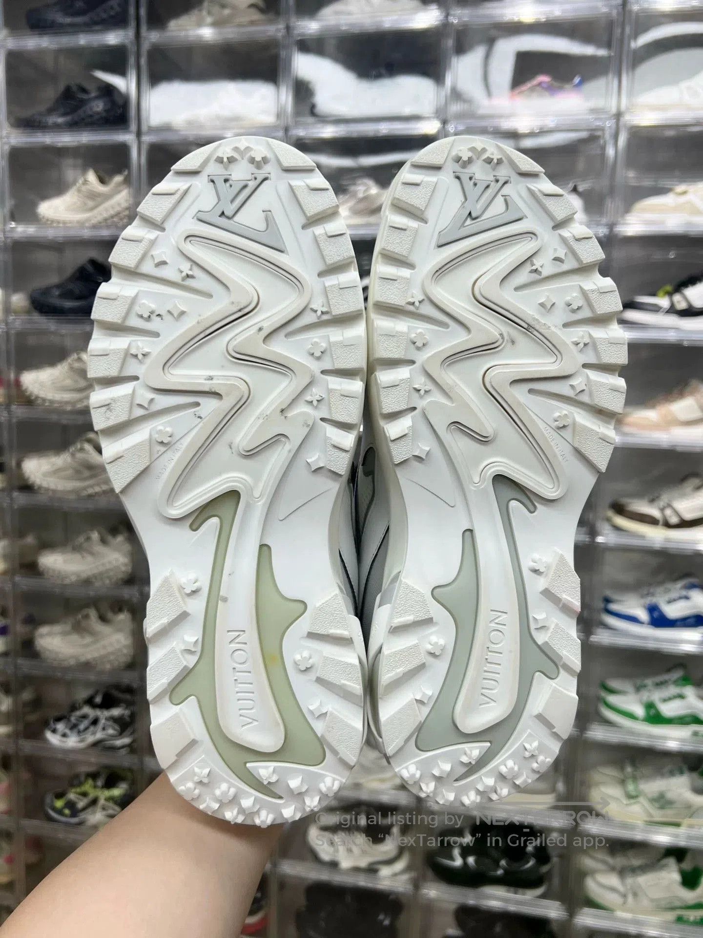Louis Vuitton lv runner tatic sneakers in white and gray. Size US 11 / EU 44 - 7 Thumbnail