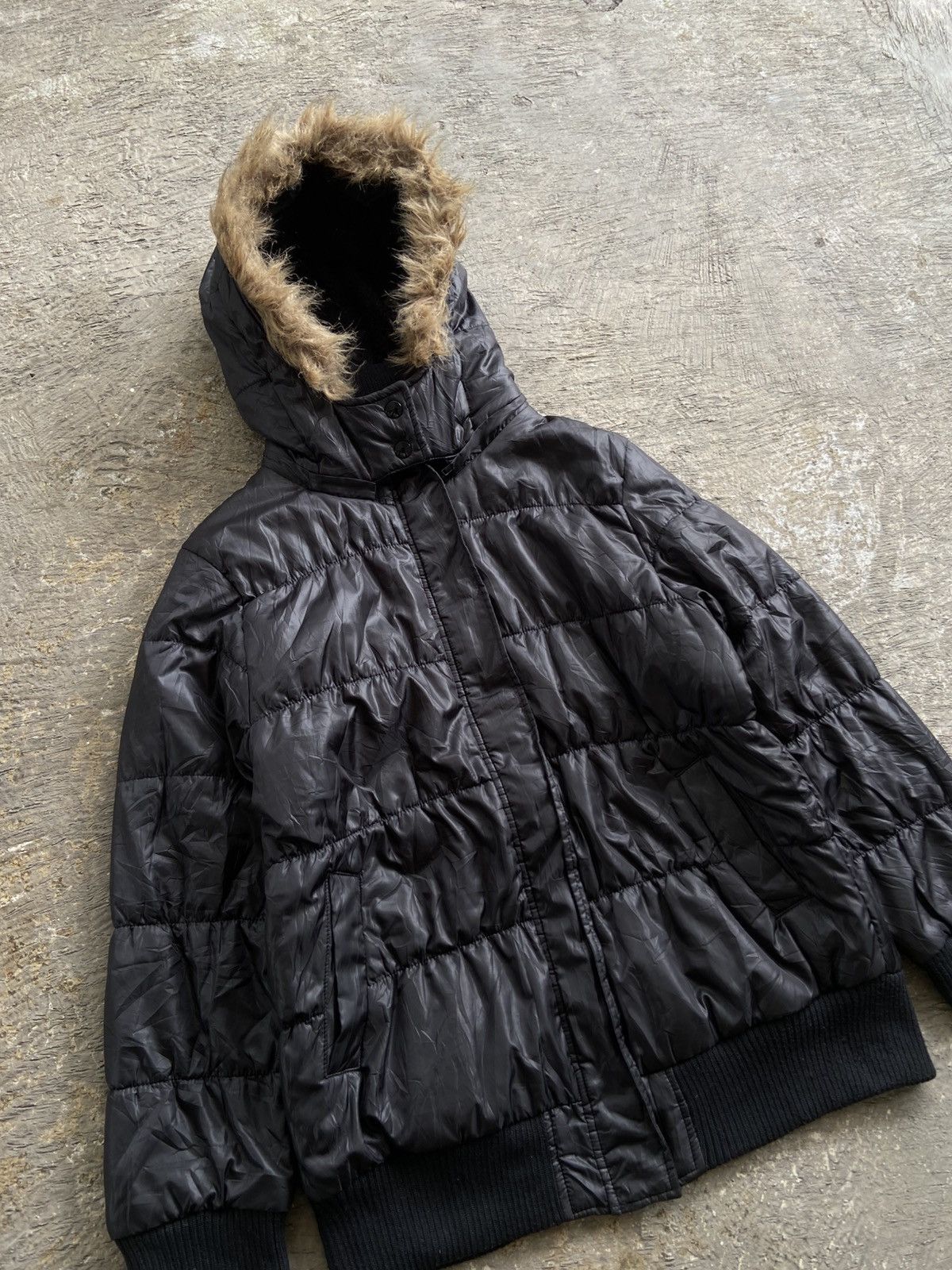 20471120 2000s Colza - Vkei Apocalypse Style Fur Hoodie Jacket Size US L / EU 52-54 / 3 - 2 Thumbnail