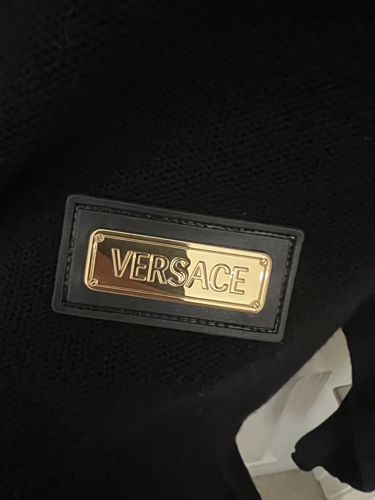 Versace Versace Knit Sweater Gold Plated Logo Size US M / EU 48-50 / 2 - 4 Thumbnail