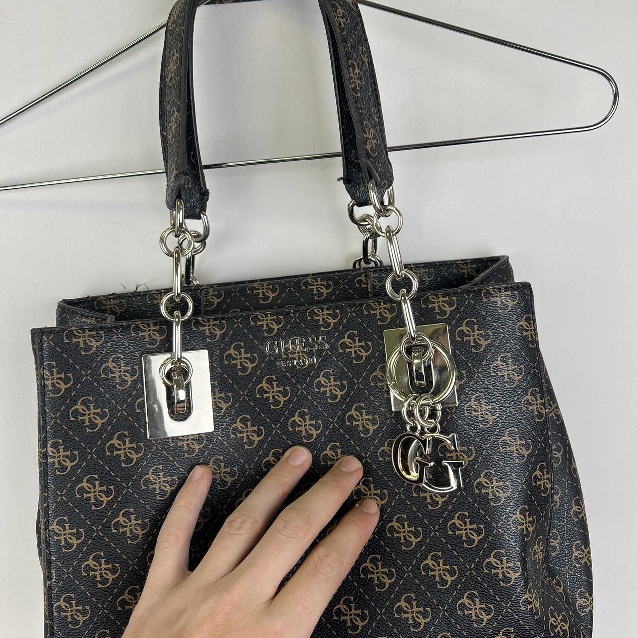 Guess GUESS Signature Pattern Tote Bag with Chain Detail Size ONE SIZE - 2 Thumbnail