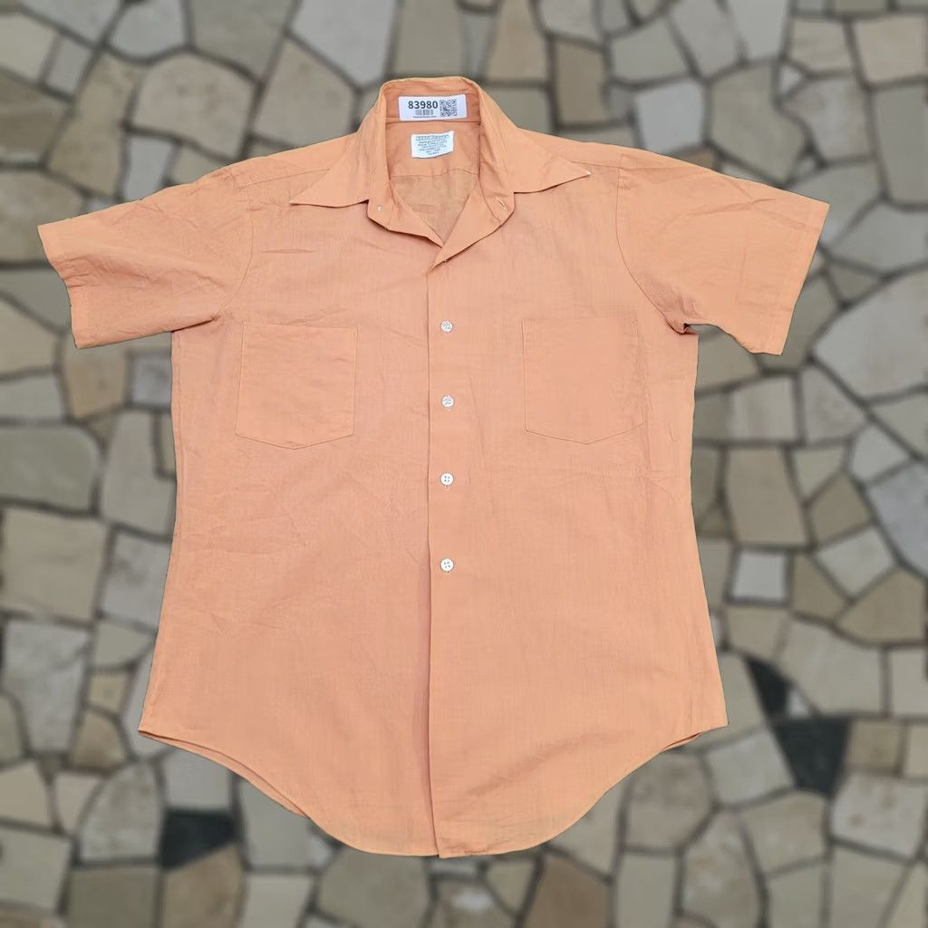 Vintage VINTAGE 90s MOD Button Shirt Large Apricot Orange Menswear Shirt Casual Workwear 90s Mens B Size US L / EU 52-54 / 3 - 1 Thumbnail
