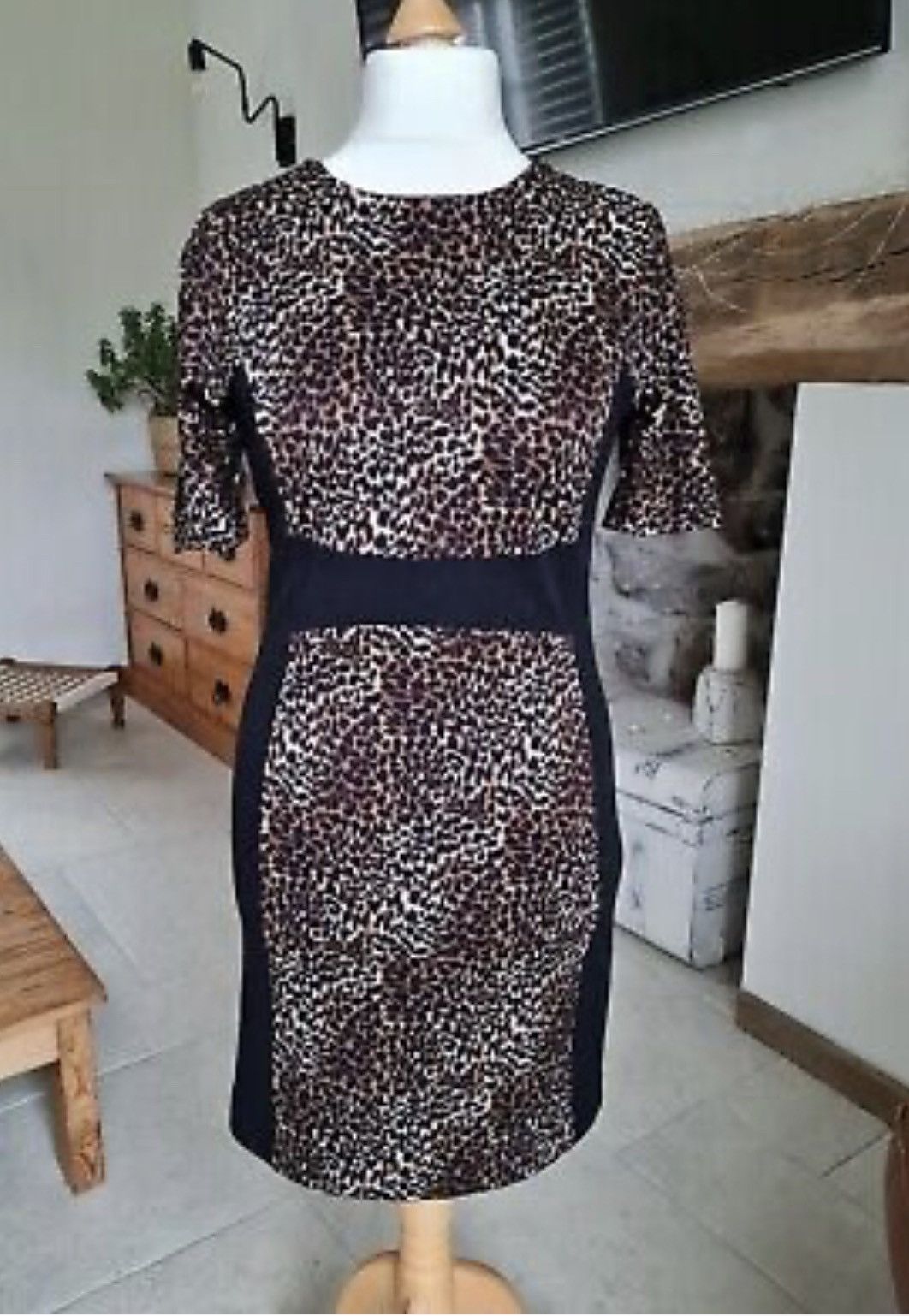 Michael Kors Michael Kors Classy Leopard Cheetah Print Size Small Dress Size S / US 4 / IT 40 - 1 Thumbnail