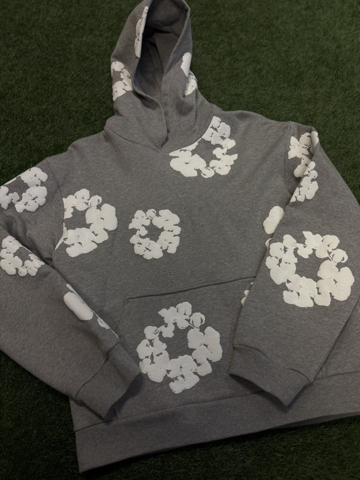 DENIM TEARS Denim Tears OG Cotton Wreath Hoodie Size L (NEW) Size US L / EU 52-54 / 3 - 4 Thumbnail