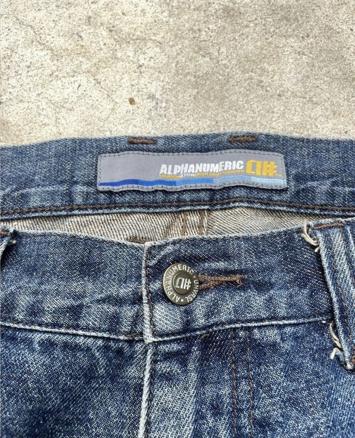 Alphanumeric Vintage Alphanumeric skateboards jeans 2000s Y2K Size US 34 / EU 50 - 6 Thumbnail