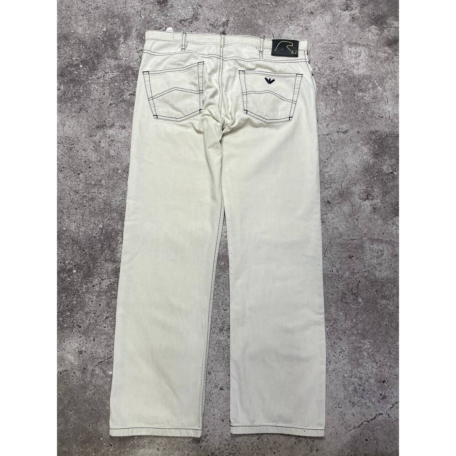 Armani × Vintage Vintage Armani Jeans White Denim Pants Size 36 Straight Fit Size US 36 / EU 52 - 3 Thumbnail