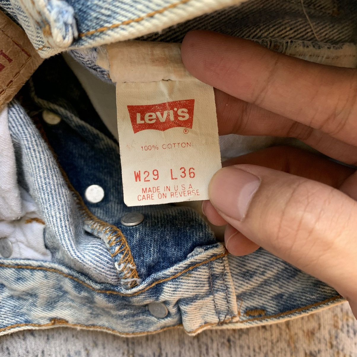 Levi's Vintage Clothing Rare Vintage Levis 501xx 555 Stamp Button Short Jeans Size US 32 / EU 48 - 9 Thumbnail