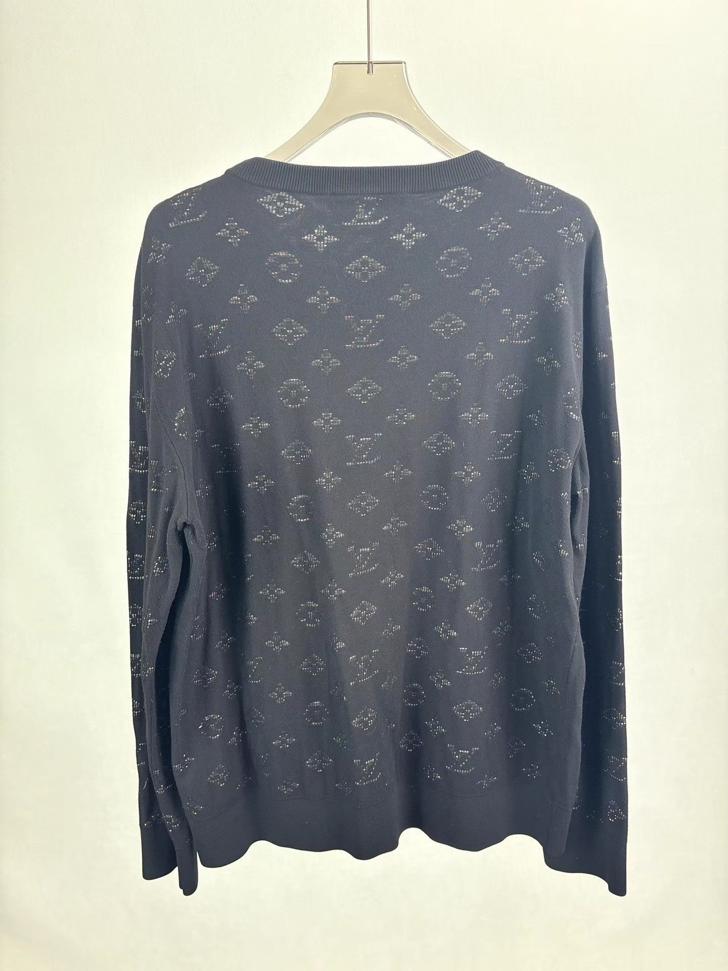 Louis Vuitton LV Men's Knit Sweater K1 Size US XXL / EU 58 / 5 - 2 Thumbnail