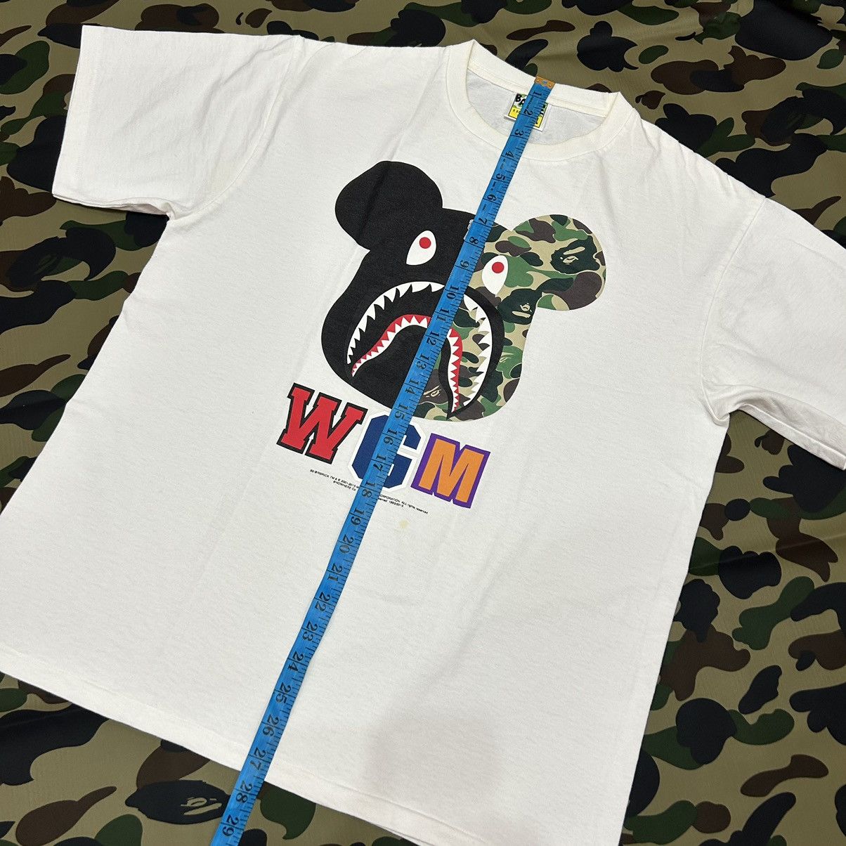 Bape × Medicom Toy Bape X Bearbrick Shark 1st Camo WGM Tee Size US XL / EU 56 / 4 - 11 Thumbnail