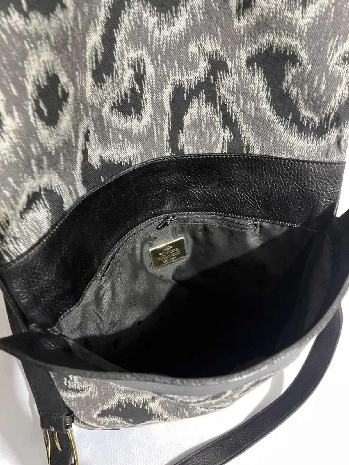 Vivienne Westwood Leopard Sling/Crossbody Bag Size ONE SIZE - 9 Thumbnail