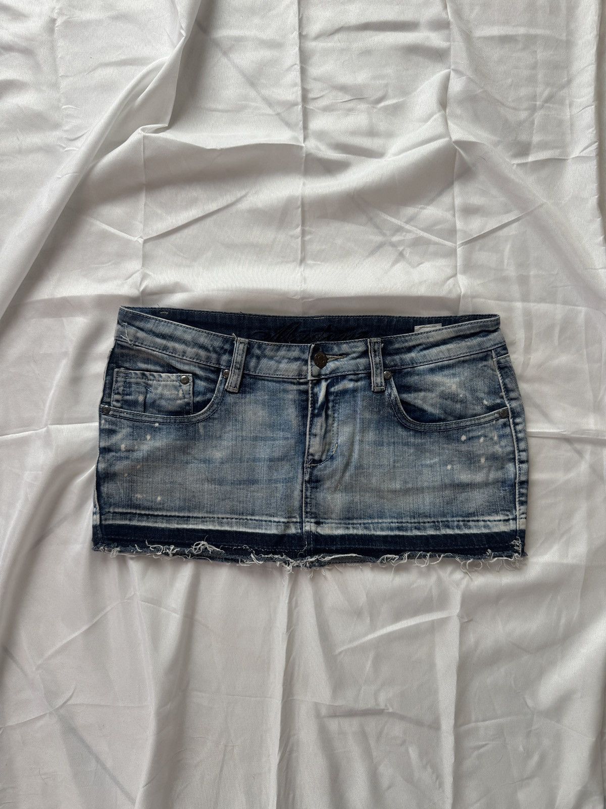 Hysteric Glamour Madonna Vintage Y2K Super Sexy Low Rise Mini Denim Skirt Size 29" - 1 Thumbnail