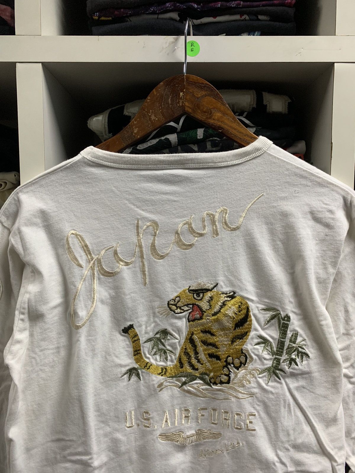 Avirex × Vintage Vintage Avirex Embroidery logo white shirt Size US M / EU 48-50 / 2 - 11 Thumbnail