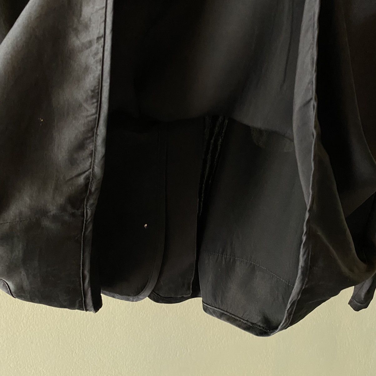 Yves Saint Laurent YVES SAINT LAURENT Black Pocket Shirt with White Buttons Size M / US 6-8 / IT 42-44 - 8 Thumbnail
