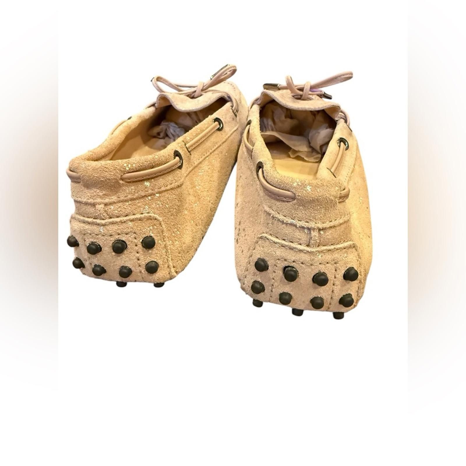 Tod's Tod's Women’s Suede Gommino Driving Loafers - sz 9.5 Size US 9.5 / IT 39.5 - 3 Thumbnail