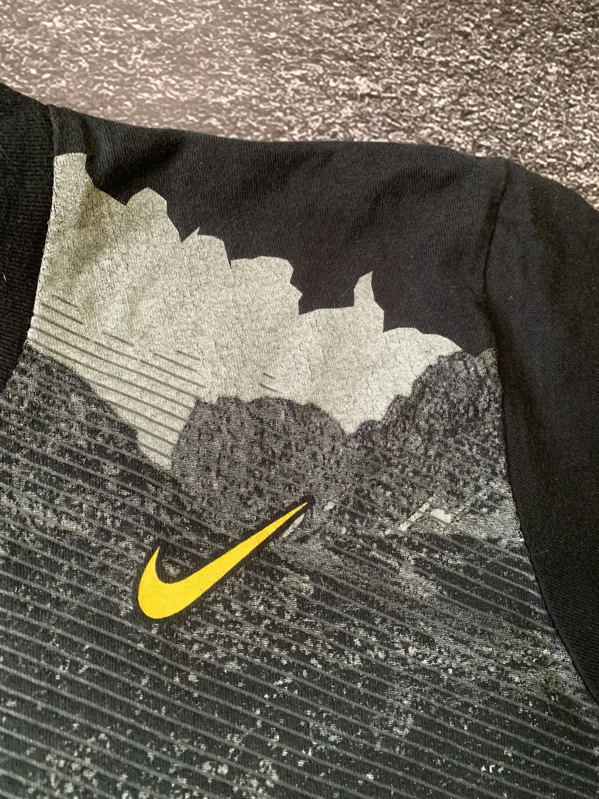 Vintage Rare 2007 Vintage Nike Swoosh Bike Cycling Tour De France Size US L / EU 52-54 / 3 - 5 Thumbnail