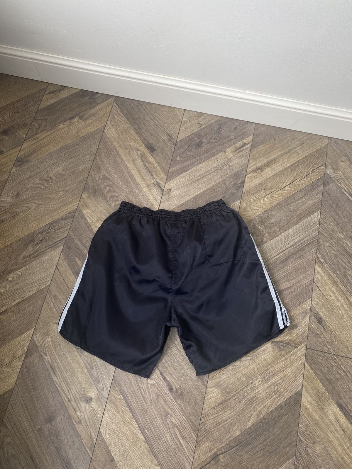 Adidas Vintage Adidas 90s style shorts Size US 31 - 7 Thumbnail