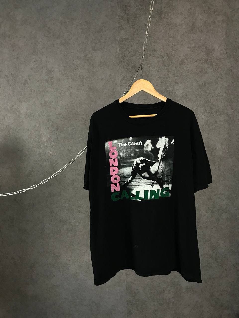 Band Tees The Clash London Calling rock band tee Size US XXL / EU 58 / 5 - 1 Thumbnail