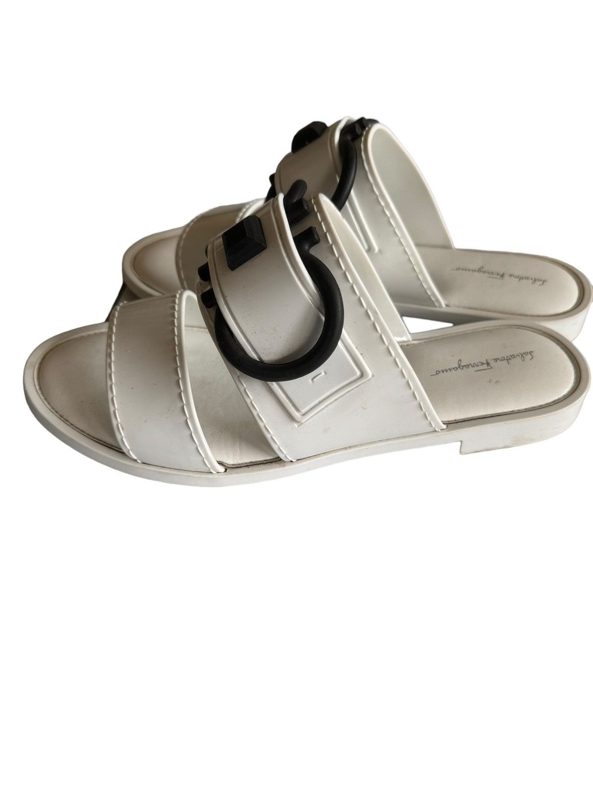 Salvatore Ferragamo Ferragamo Flat Sandals Size US 7 / IT 37 - 5 Thumbnail