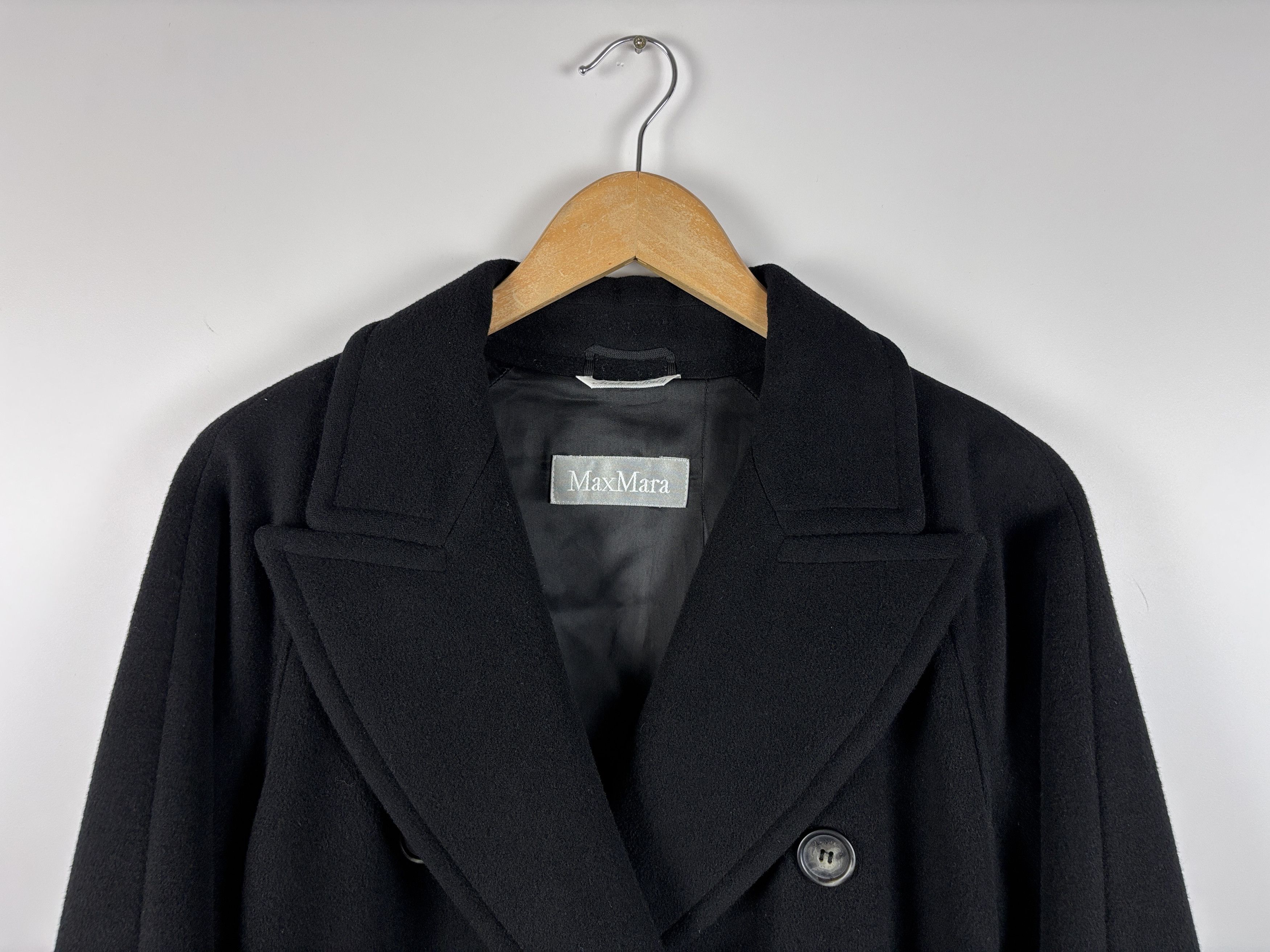 Max Mara × Vintage Max Mara Double-Breasted Belted Wool Coat Size US 6 / UK 8 Size M / US 6-8 / IT 42-44 - 2 Thumbnail