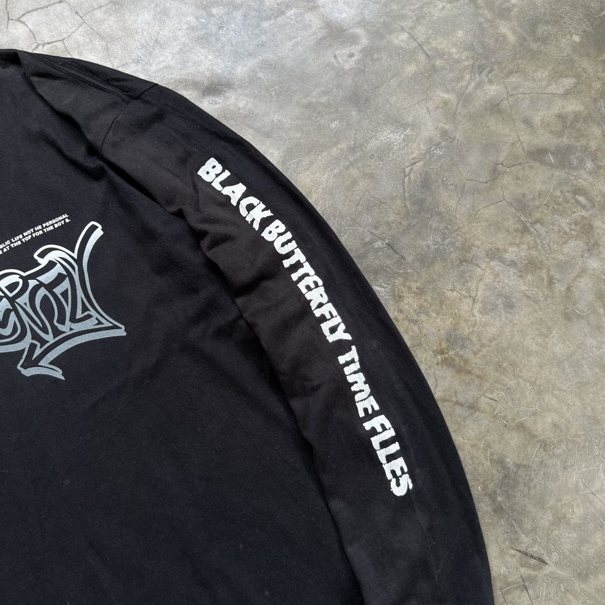 JNCO 2000s Black Butterfly JNCO Style Graffiti Longsleeve Shirt Size US XL / EU 56 / 4 - 4 Thumbnail