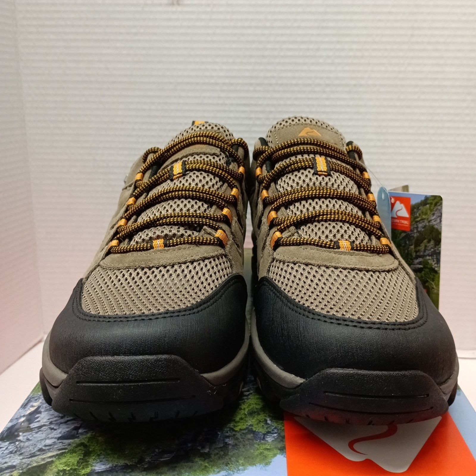 Other Ozark Trail Men Hiking Shoes Size 11 Low Hiker Taupe Leather Size US 11 / EU 44 - 2 Thumbnail