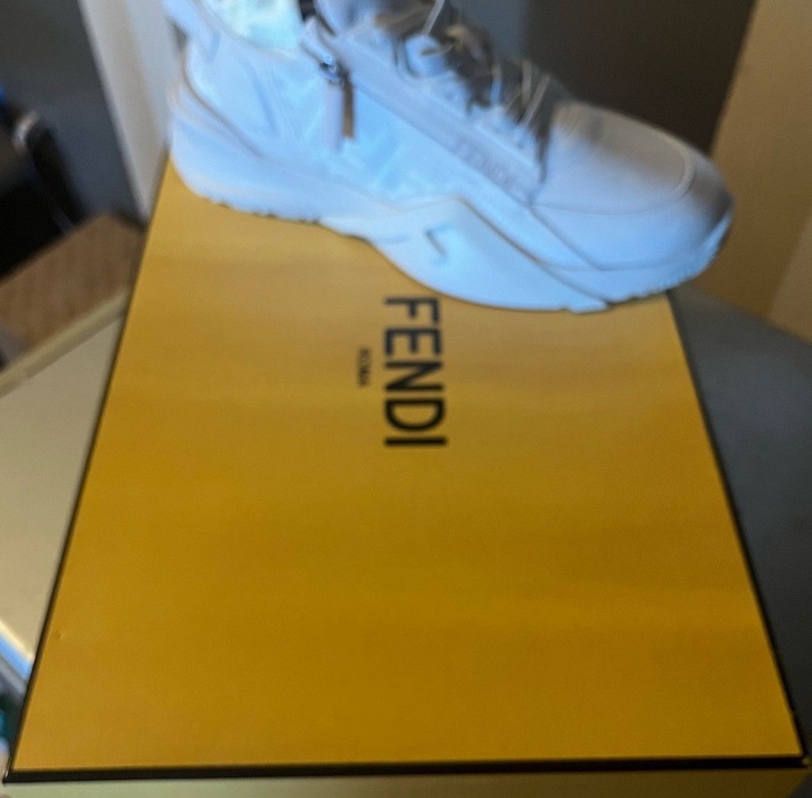 Fendi FENDI FLOW SNEAKER VITEL +TESS COTONE Size US 10 / EU 43 - 6 Thumbnail