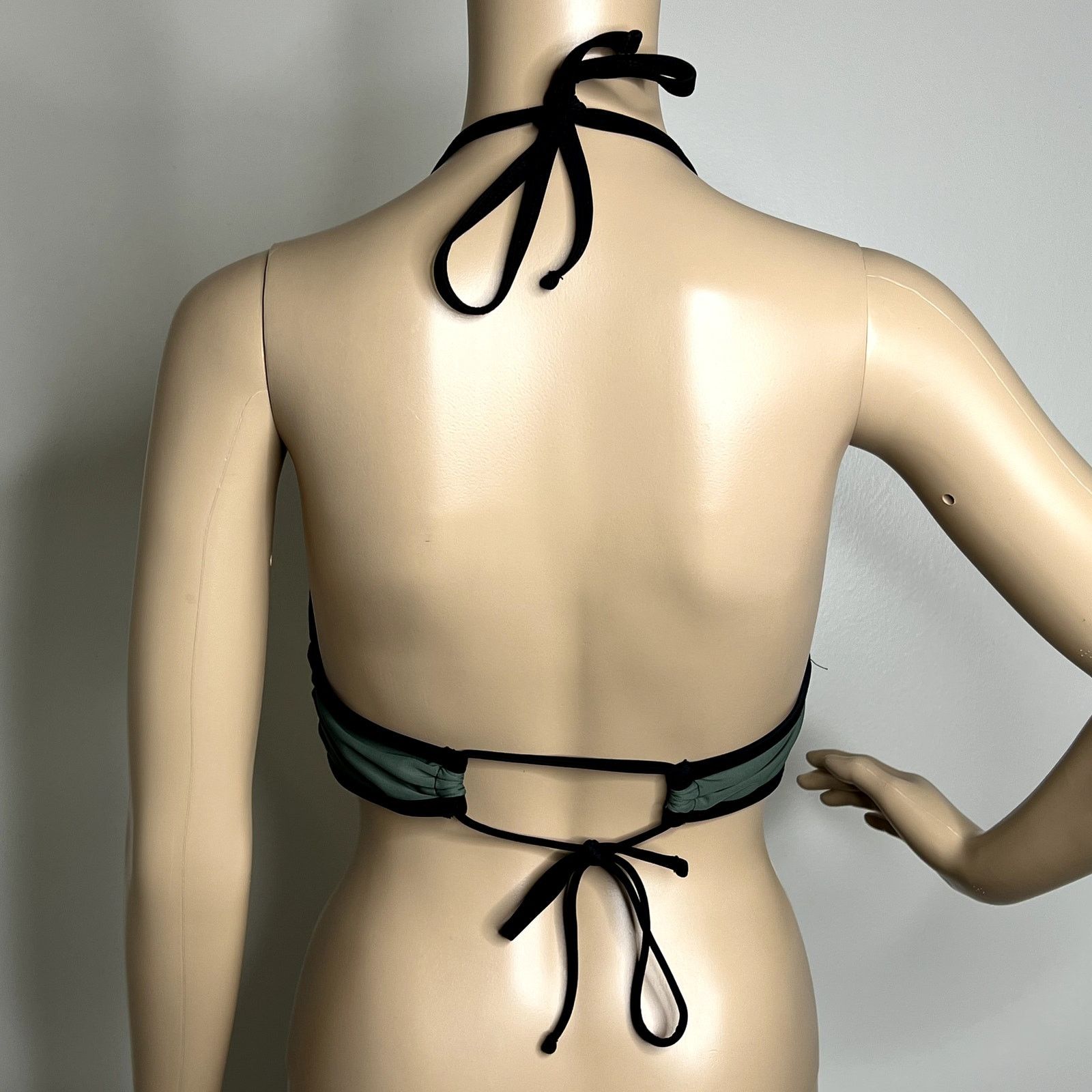 Other Xhilaration Green Triangle Bikini Top Size ONE SIZE - 3 Thumbnail