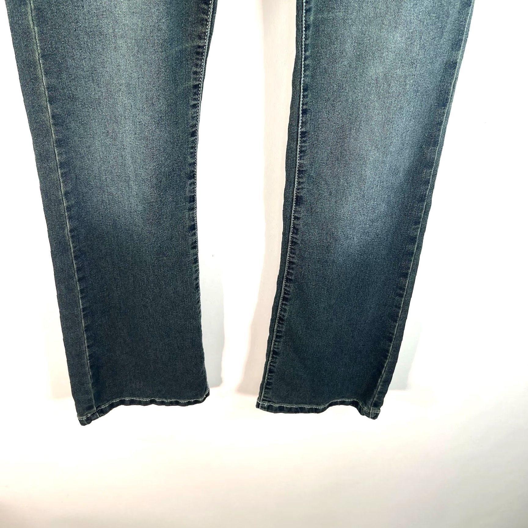 Vintage VINTAGE Red Label London Rose Royce Denim Jeans Womens 30 35X33 Blue Dark Wash Rhinestone Zipper Straight 5-Pocket Size 30" / US 8 / IT 44 - 5 Thumbnail