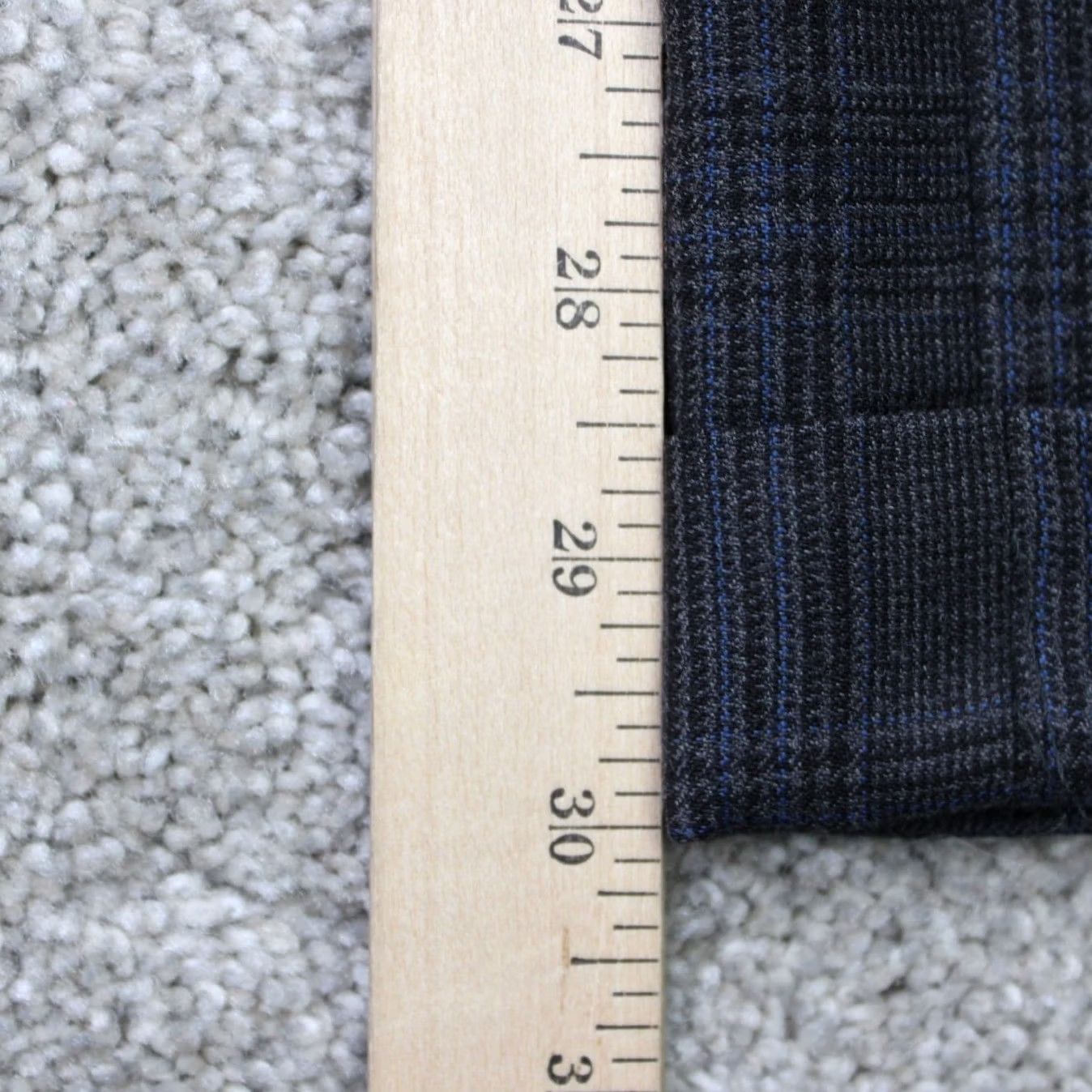 Jos. A. Bank Jos. A. Bank Pants Mens 34 Regular Gray Check 100% Wool Pleated Cuffed Dress Trousers Size US 34 / EU 50 - 3 Thumbnail