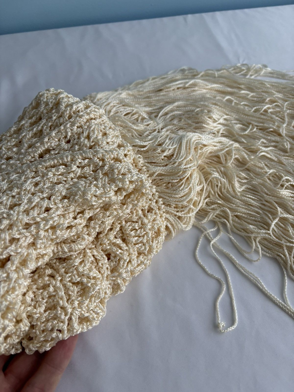 Vintage Vintage Knit Scarf 1970s Loose Triangle Fringe Made in Italy Size ONE SIZE - 10 Thumbnail