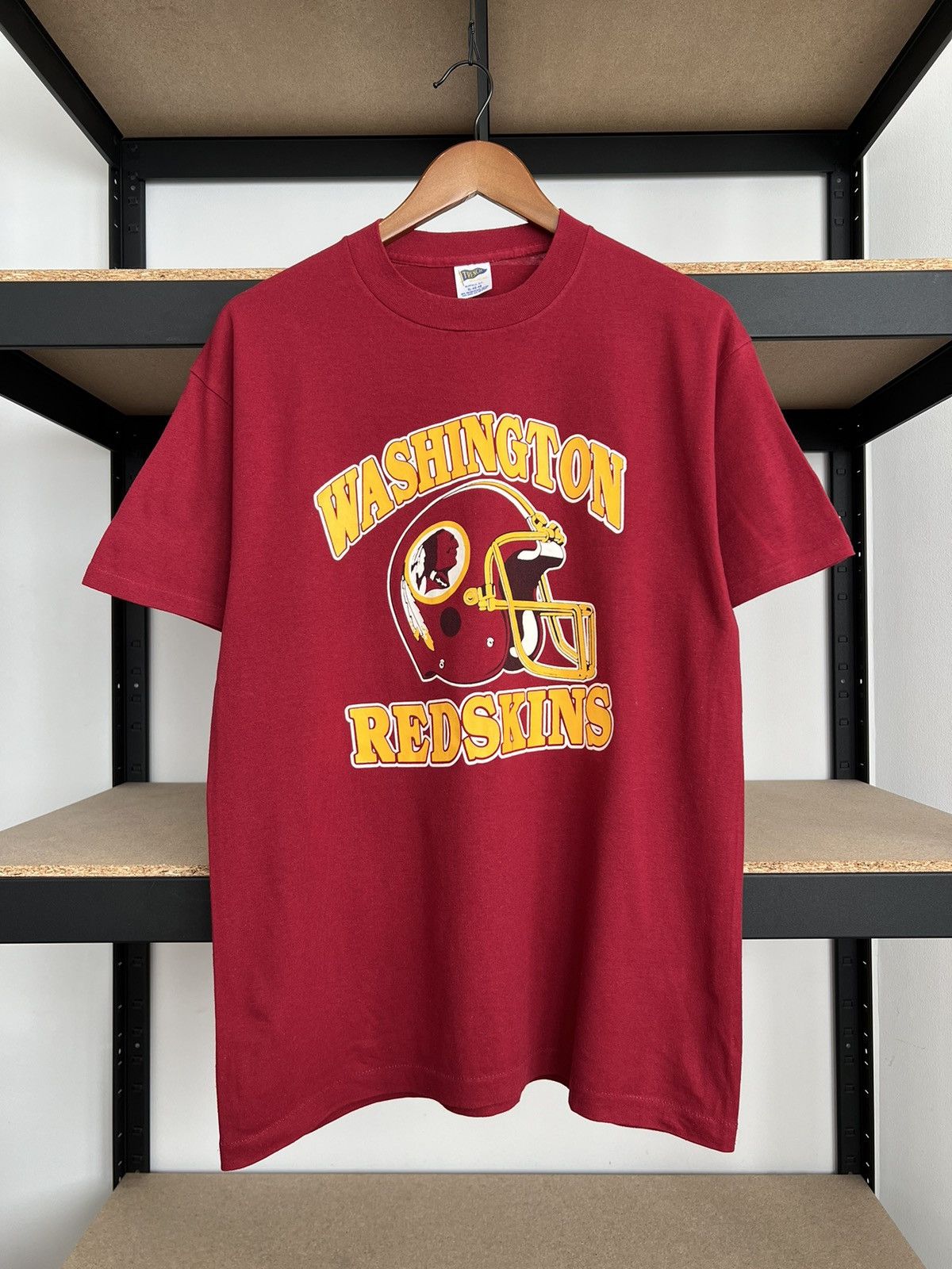 NFL Vintage 90s Washington Redskins NFL Football Trench T-shirt Size US L / EU 52-54 / 3 - 1 Thumbnail