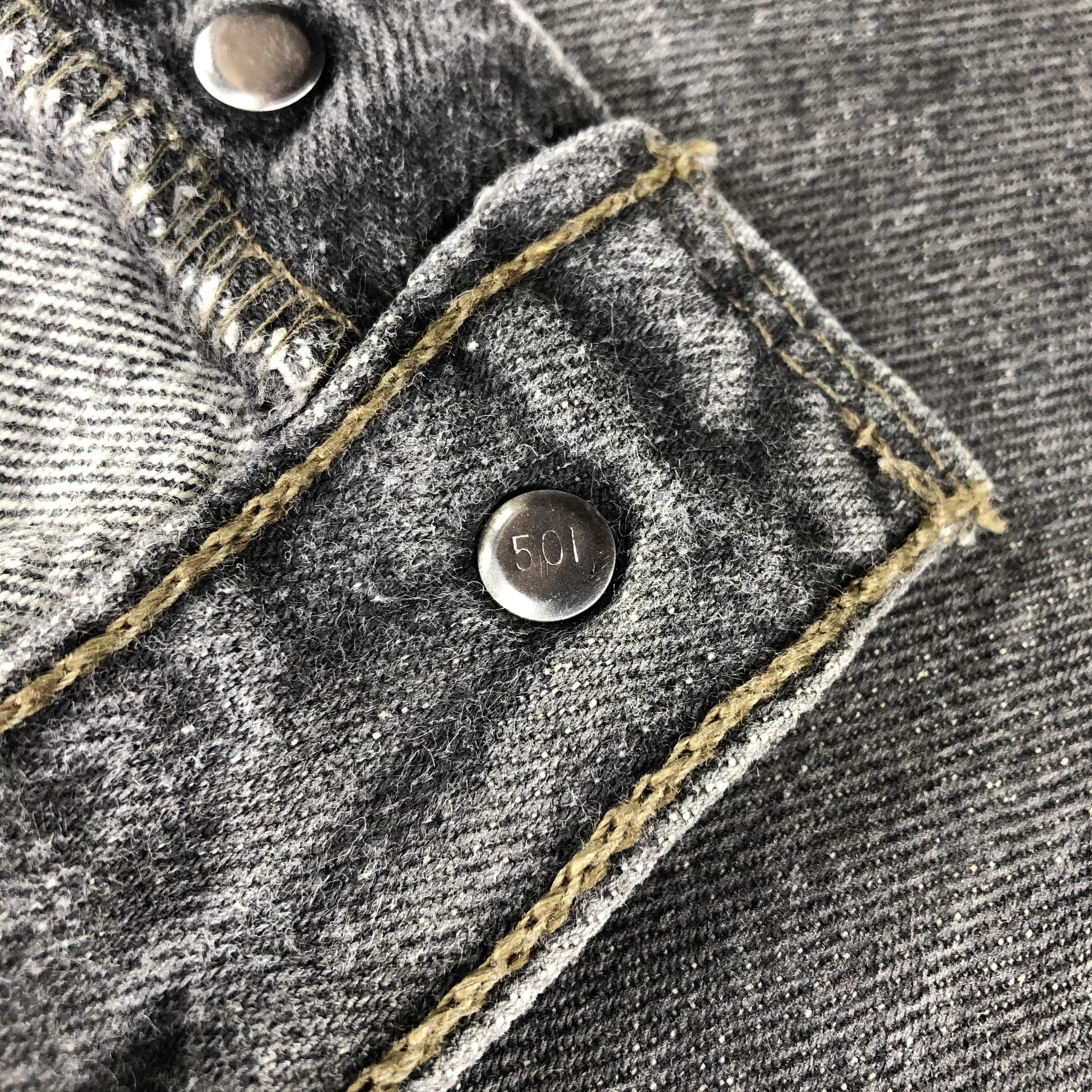 Levi's × Vintage Vintage Faded Black Levis 501 Jeans-JM2351 Size US 38 / EU 54 - 11 Thumbnail