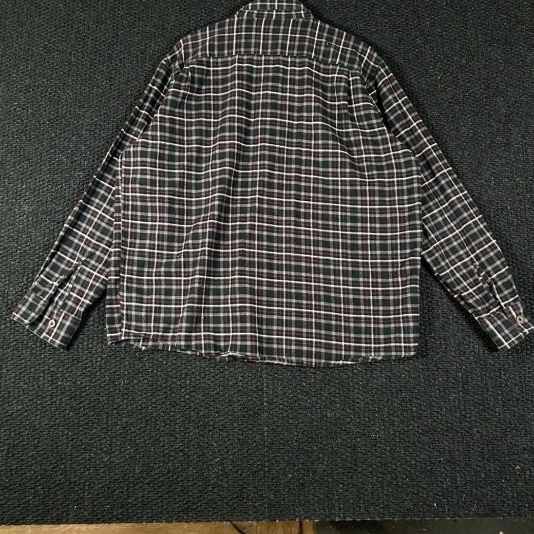 Wrangler VINTAGE Wrangler Mens Flannel Shirt Plaid Button Down Long Sleeve Black Red XL Size US XL / EU 56 / 4 - 3 Thumbnail
