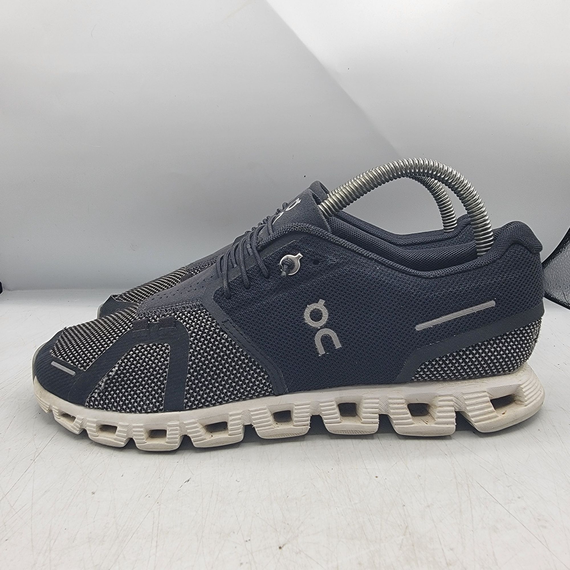 On On Cloud 5 Combo Womens 8 Black Athletic Shoes Running Walki Size US 8 / IT 38 - 12 Thumbnail