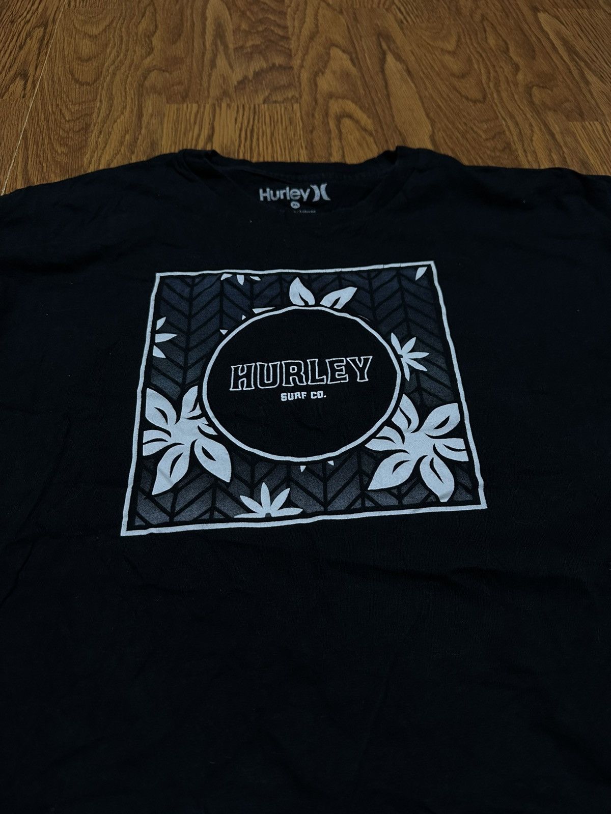 Hurley × Vintage T-shirt Old-school Hurley Size: XL Size US XL / EU 56 / 4 - 2 Thumbnail