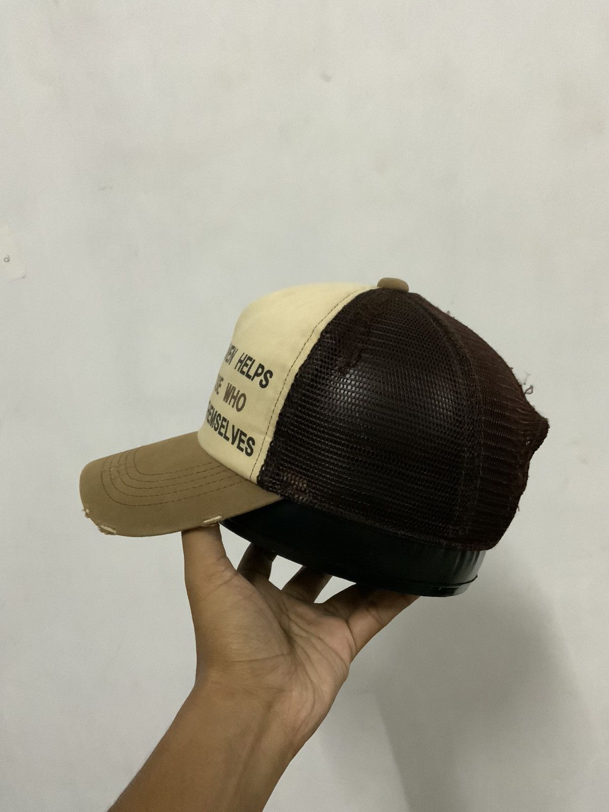 Japanese Brand Peace Heaven Distressed Trucker Hat Size ONE SIZE - 3 Thumbnail