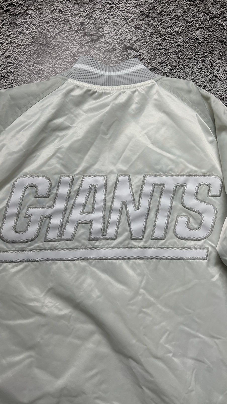 Early 00’s New York Giants NFL reebok Y2K bomber jacket