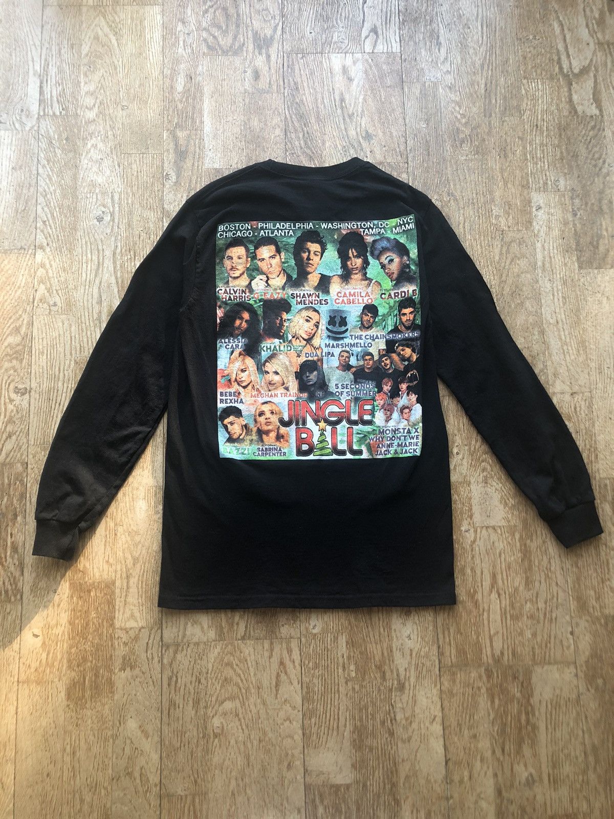 Other × Vintage RARE 2018 JINGLE BELL CHRISTMAS CONCERT TEE SHIRT Size US S / EU 44-46 / 1 - 1 Thumbnail