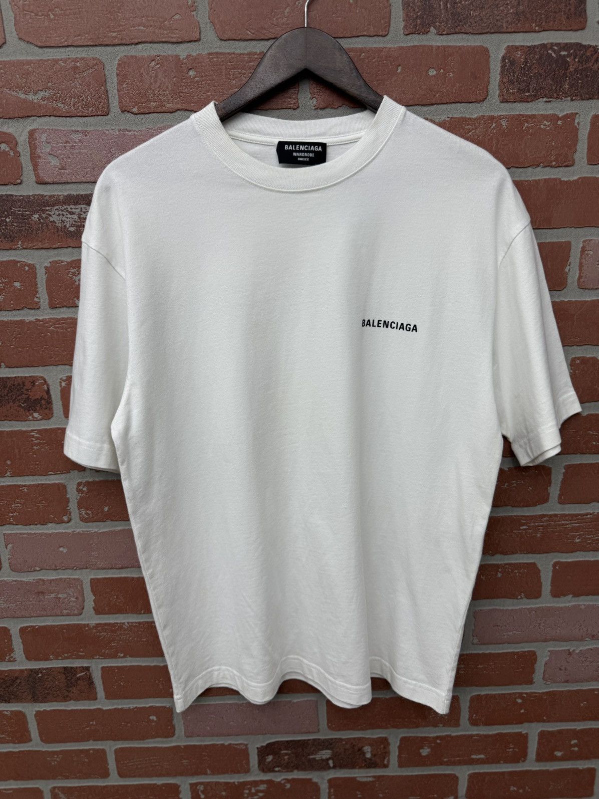 Balenciaga Balenciaga White Tee Shirt Back Logo $695 Retail Size XS Size US XS / EU 42 / 0 - 1 Thumbnail