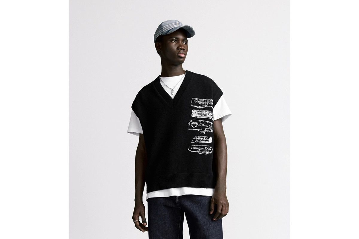Dior o1bcso1str0326 Archives Labels Sweater Vest in Black Size US XL / EU 56 / 4 - 3 Thumbnail