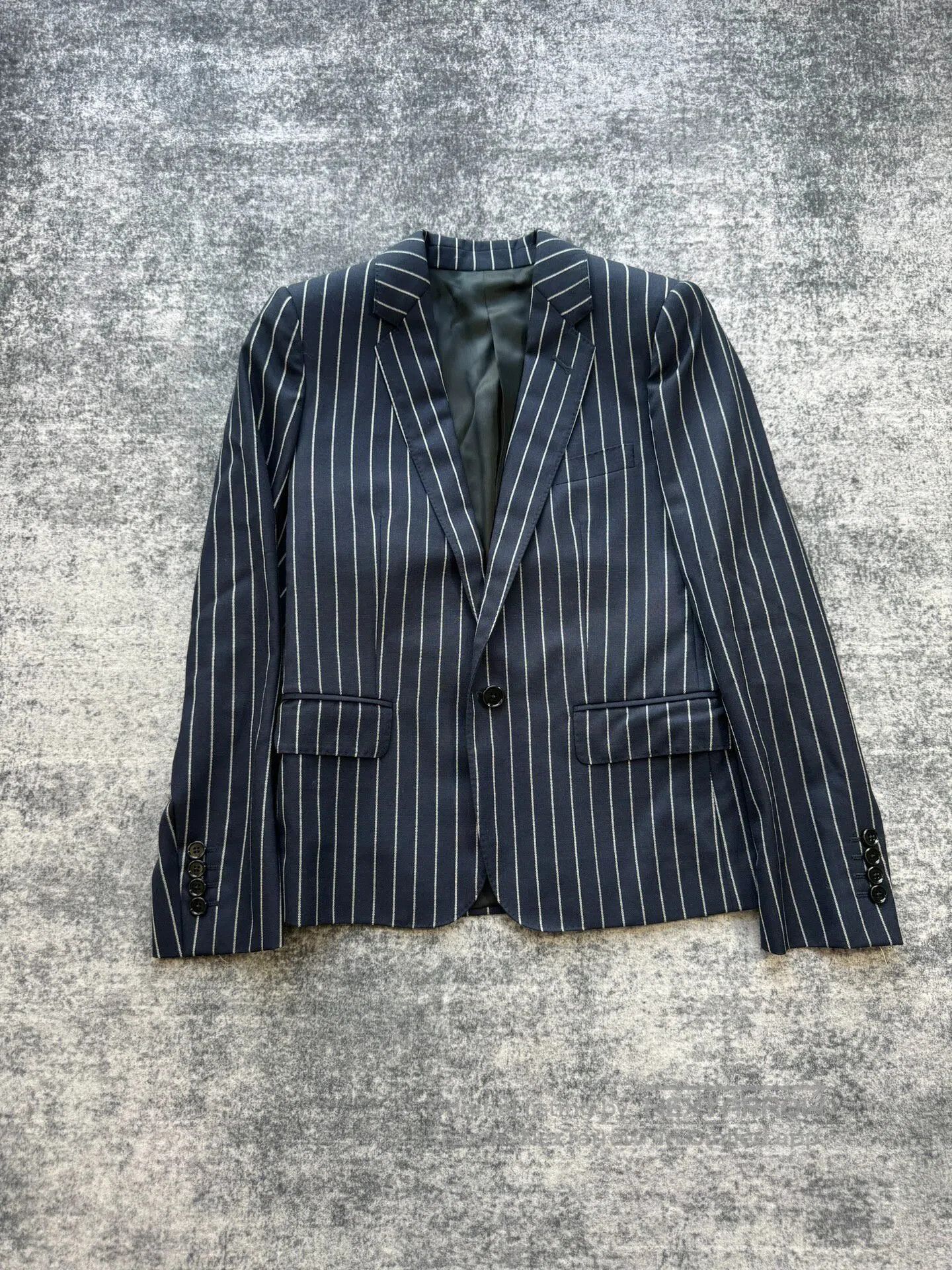 Celine CELINE Pinstripe Padded Shoulder Blazer| Size XXS / US 00 / IT 34 - 1 Thumbnail