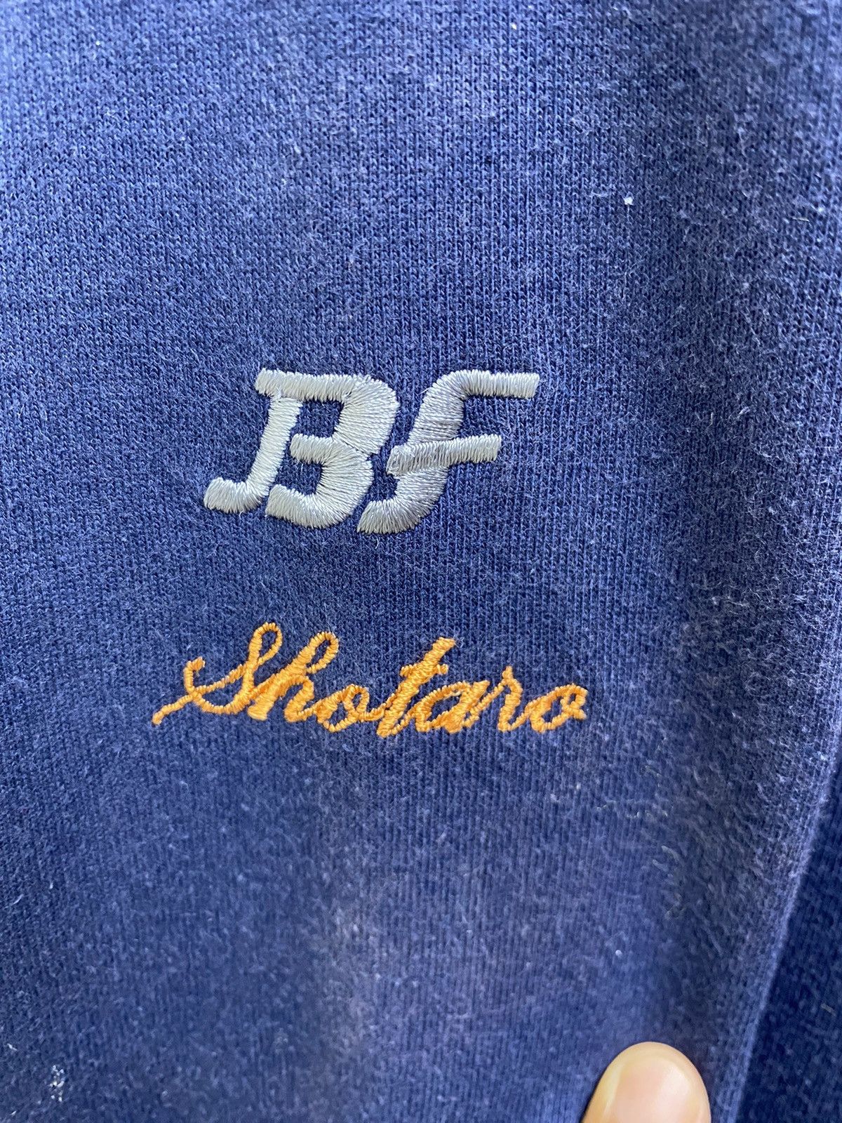 Vintage Vintage Bull Fight Basketball Sweatshirt Crewneck Size L Size US L / EU 52-54 / 3 - 7 Thumbnail