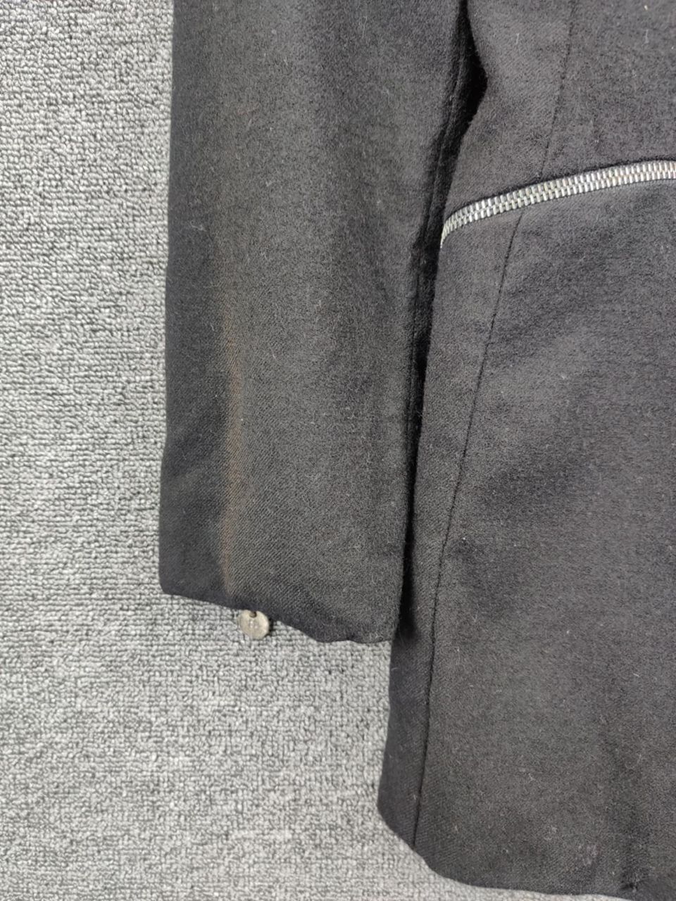 Gianfranco Ferre 90s Gianfranco Ferre Decorative Wool Blazer Style Jacket Size US S / EU 44-46 / 1 - 4 Thumbnail