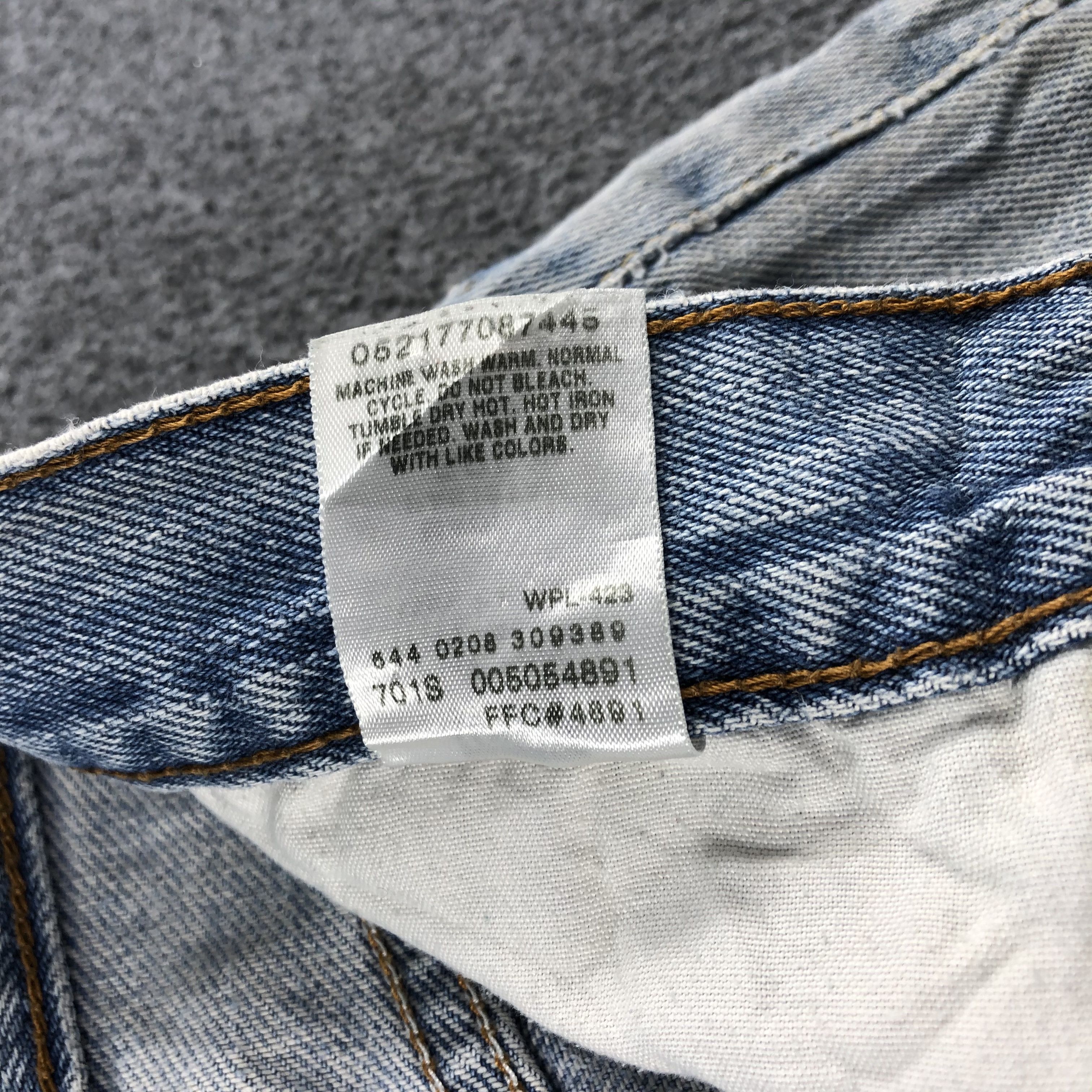 Levi's Vintage Blue Wash Levis 505 Jeans-J2443 Size US 35 - 15 Thumbnail