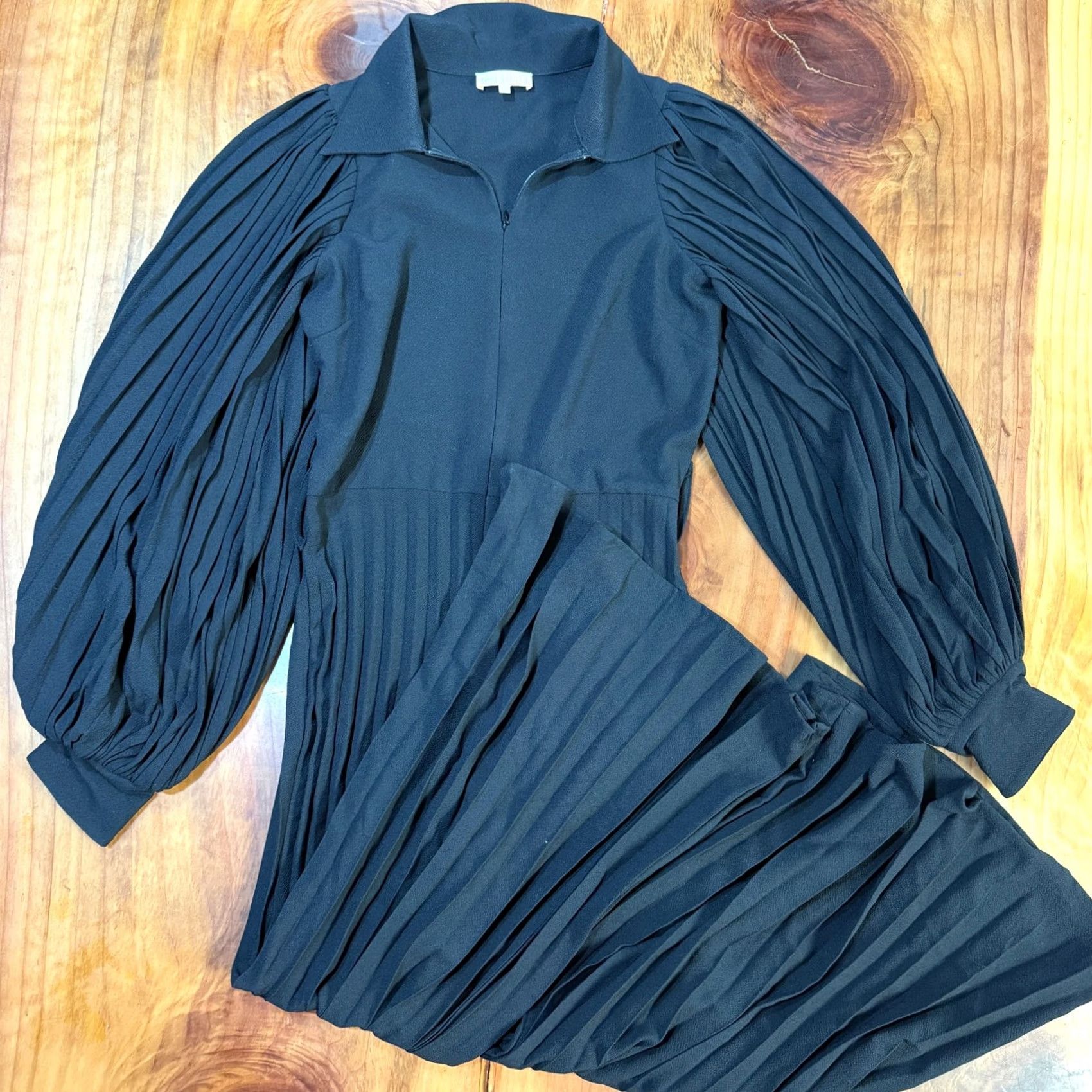 Vintage by TiMo Jumpsuit Women Small Pleated Long Sleeve Balloon Collared Career DD12 Lounge Solid Black Keyboard Size S / US 4 / IT 40 - 2 Thumbnail