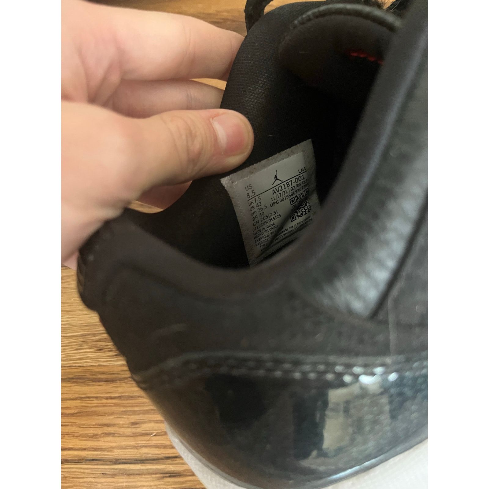 Jordan Brand Jordan 11 72-10 Size US 8.5 / EU 41-42 - 2 Thumbnail
