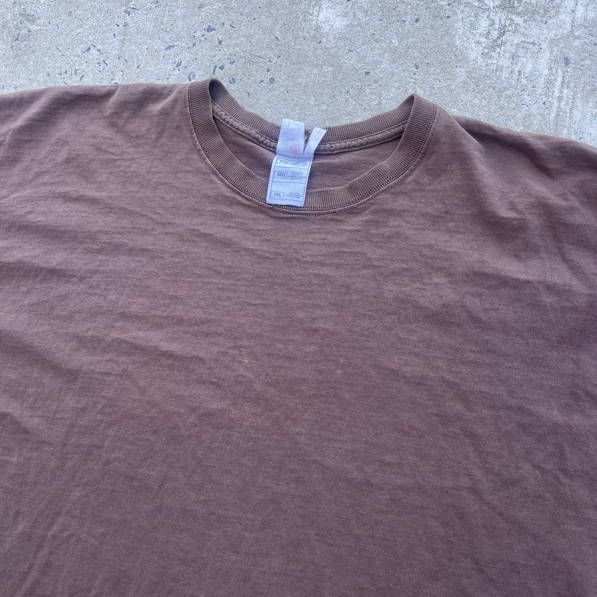 Fruit Of The Loom Vintage Thrashed Coffee Brown Blank Fruit of the Loom Shirt Size US XXL / EU 58 / 5 - 2 Thumbnail