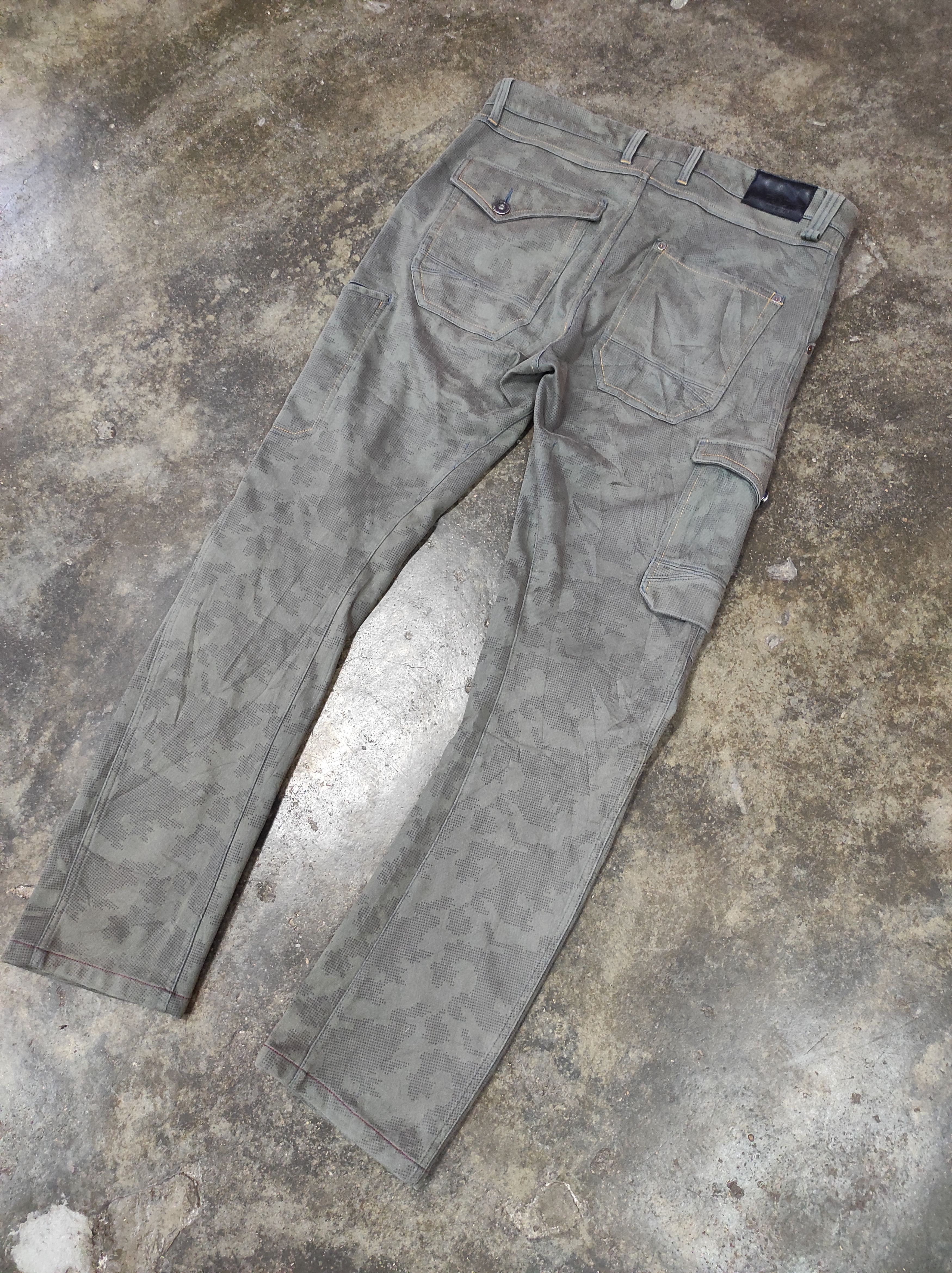 Japanese Brand FIELDCORE STRETCH WARM TACTICAL POCKET CARGO BANANA PANTS Size US 36 / EU 52 - 4 Thumbnail