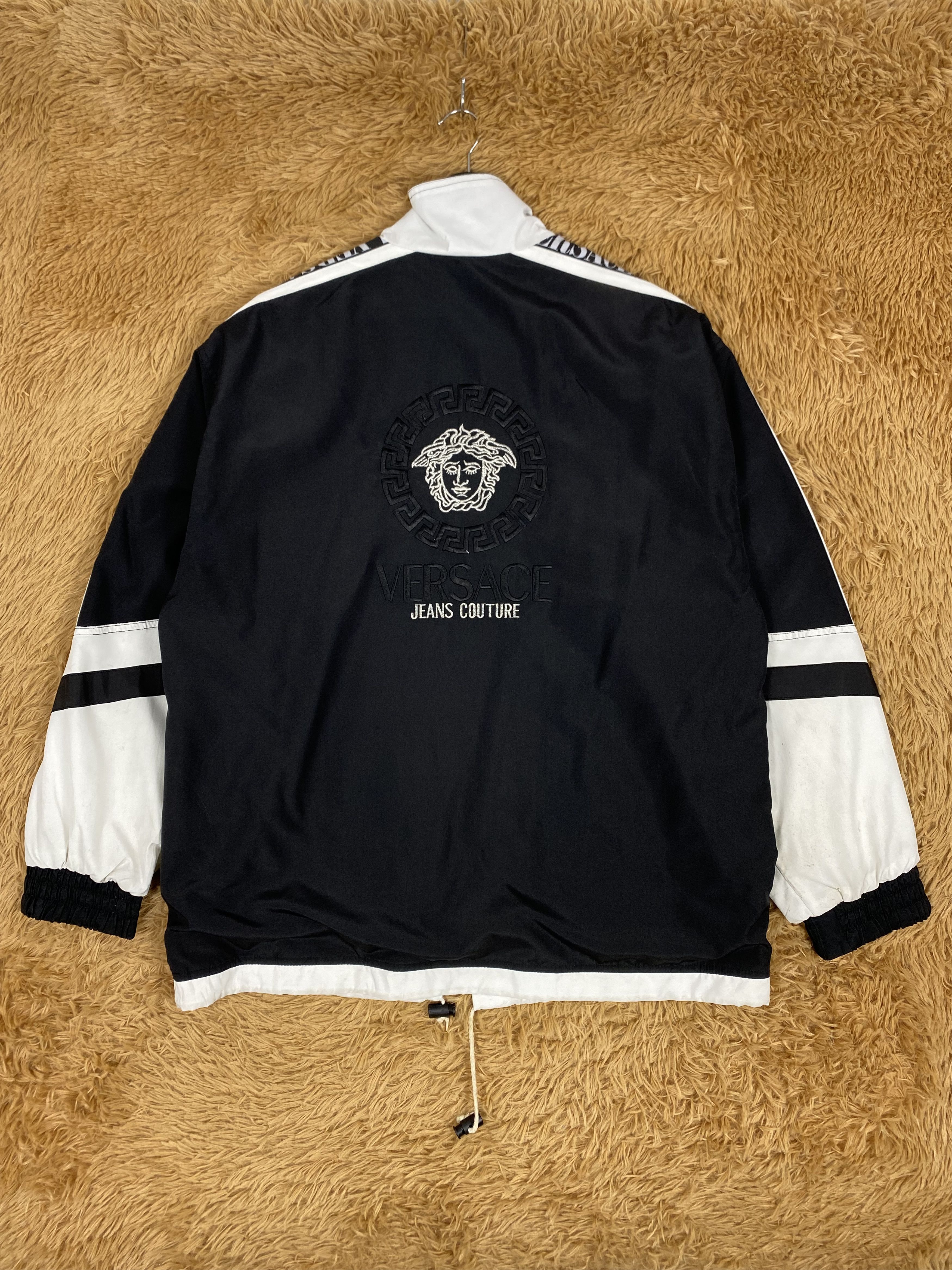 Versace Jeans Couture Vintage Versace Jeans Couture Tape on Sleeve Jacket PJ2522 Size US M / EU 48-50 / 2 - 2 Thumbnail