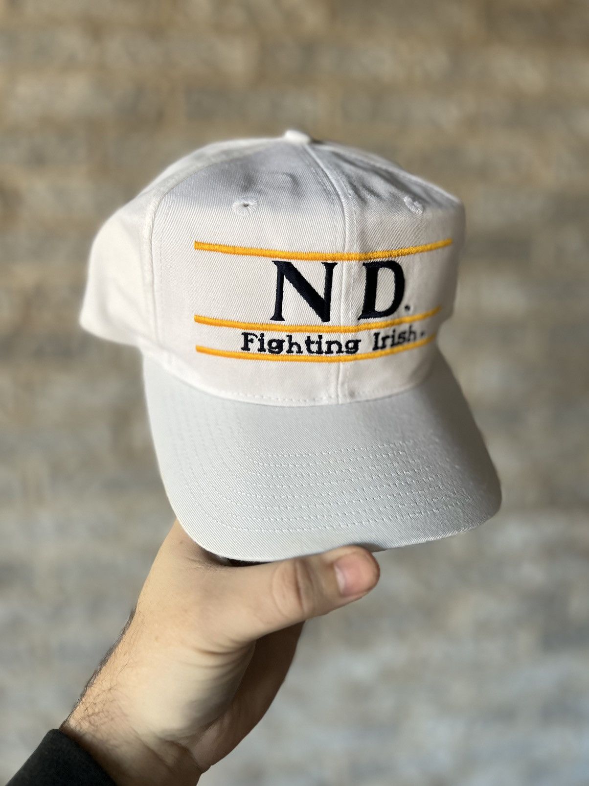 Sports Specialties × Vintage Vintage 90’s Notre Dame Fighting Irish NCAA SnapBack Hat Size ONE SIZE - 1 Thumbnail