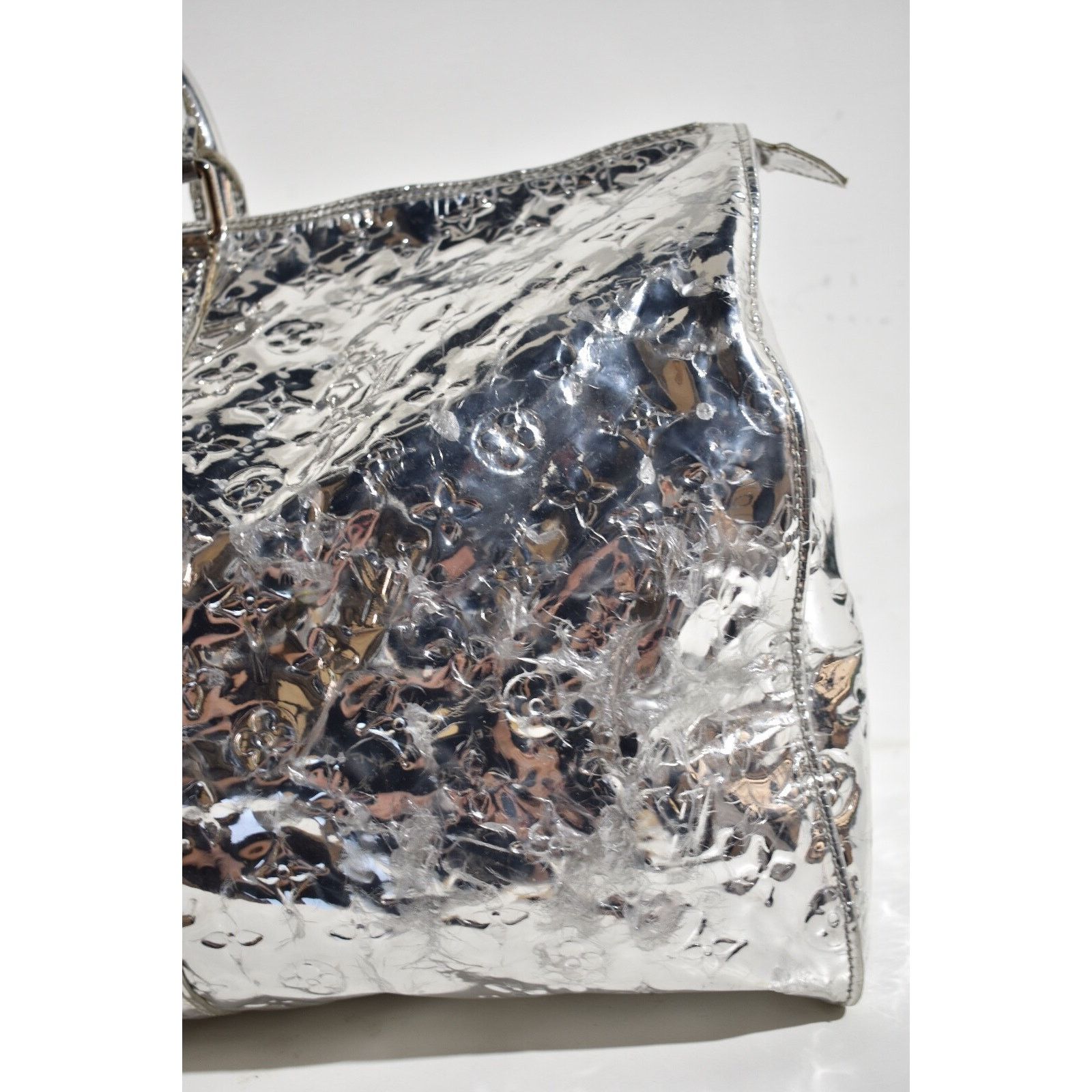 Louis Vuitton Louis Vuitton Keepall Mirror Weekend Travel Duffle Bag Size ONE SIZE - 11 Thumbnail